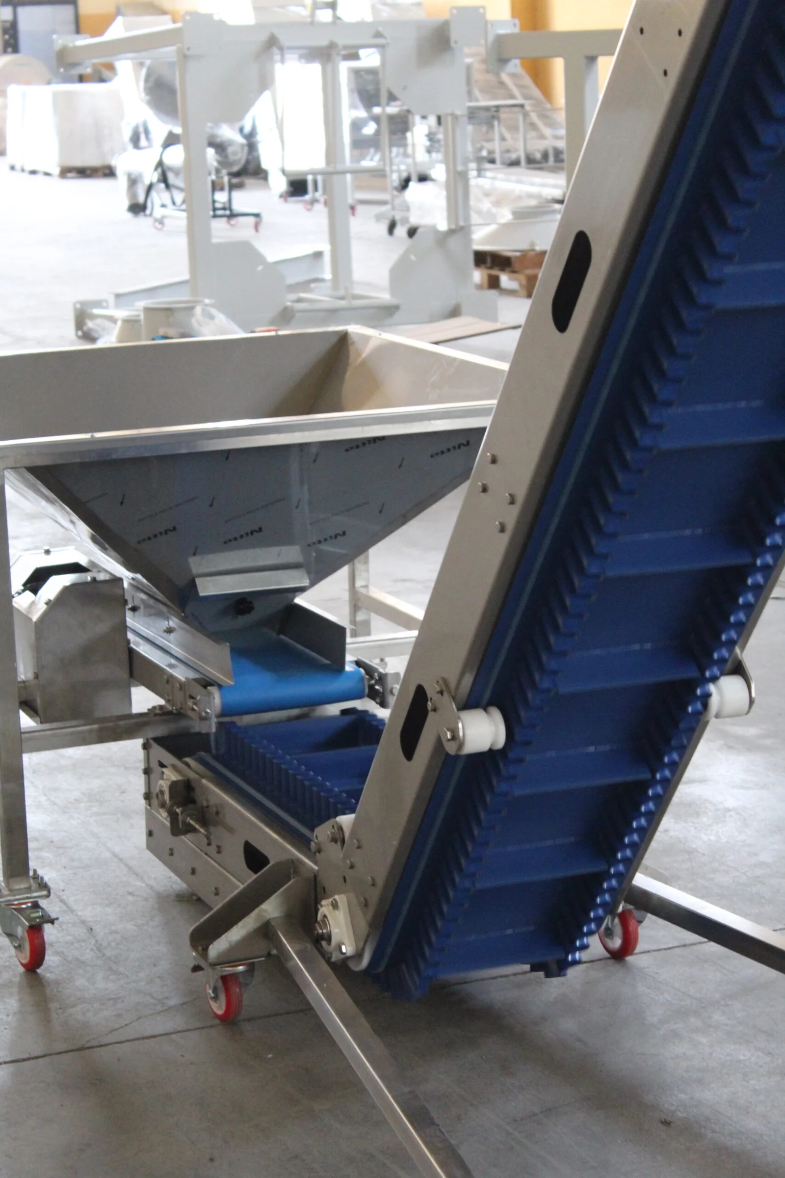 Vibratory Feed Hopper